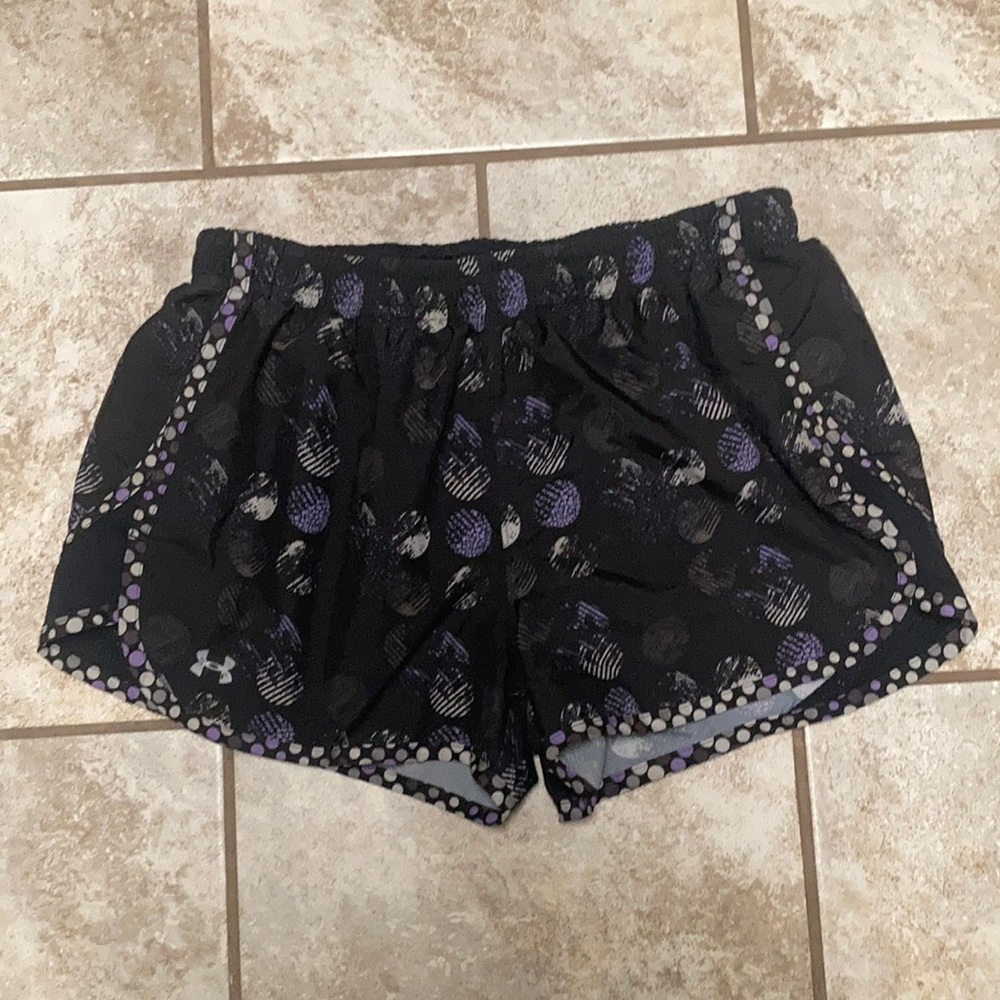 Under Armour Heat gear Workout Shorts - Small